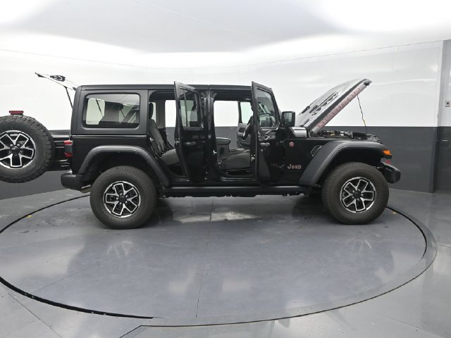 Used 2024 Black Jeep Rubicon image 37