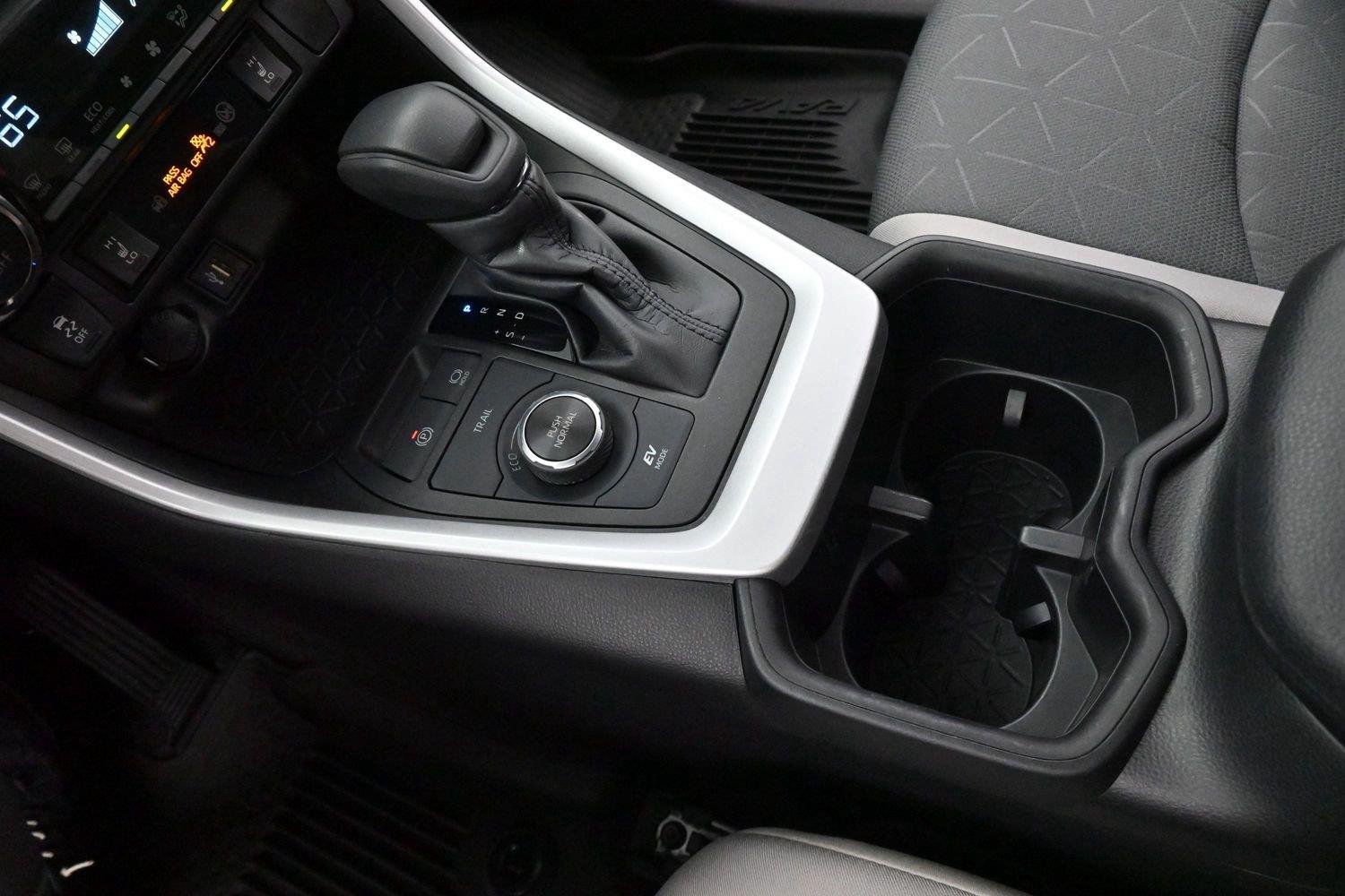 Used 2023 Silver Sky Metallic Toyota XLE image 24