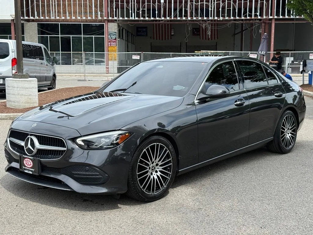 Used 2022 Gray Mercedes-Benz C 300 image 4