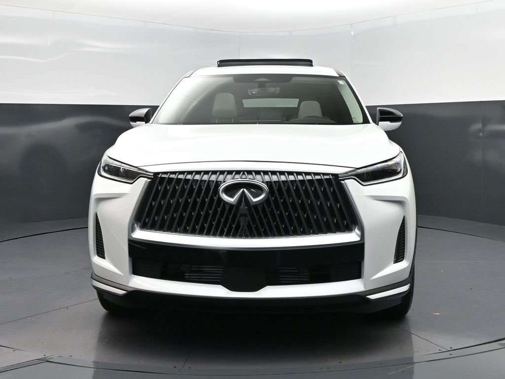Certified Used 2026 White INFINITI PURE image 10