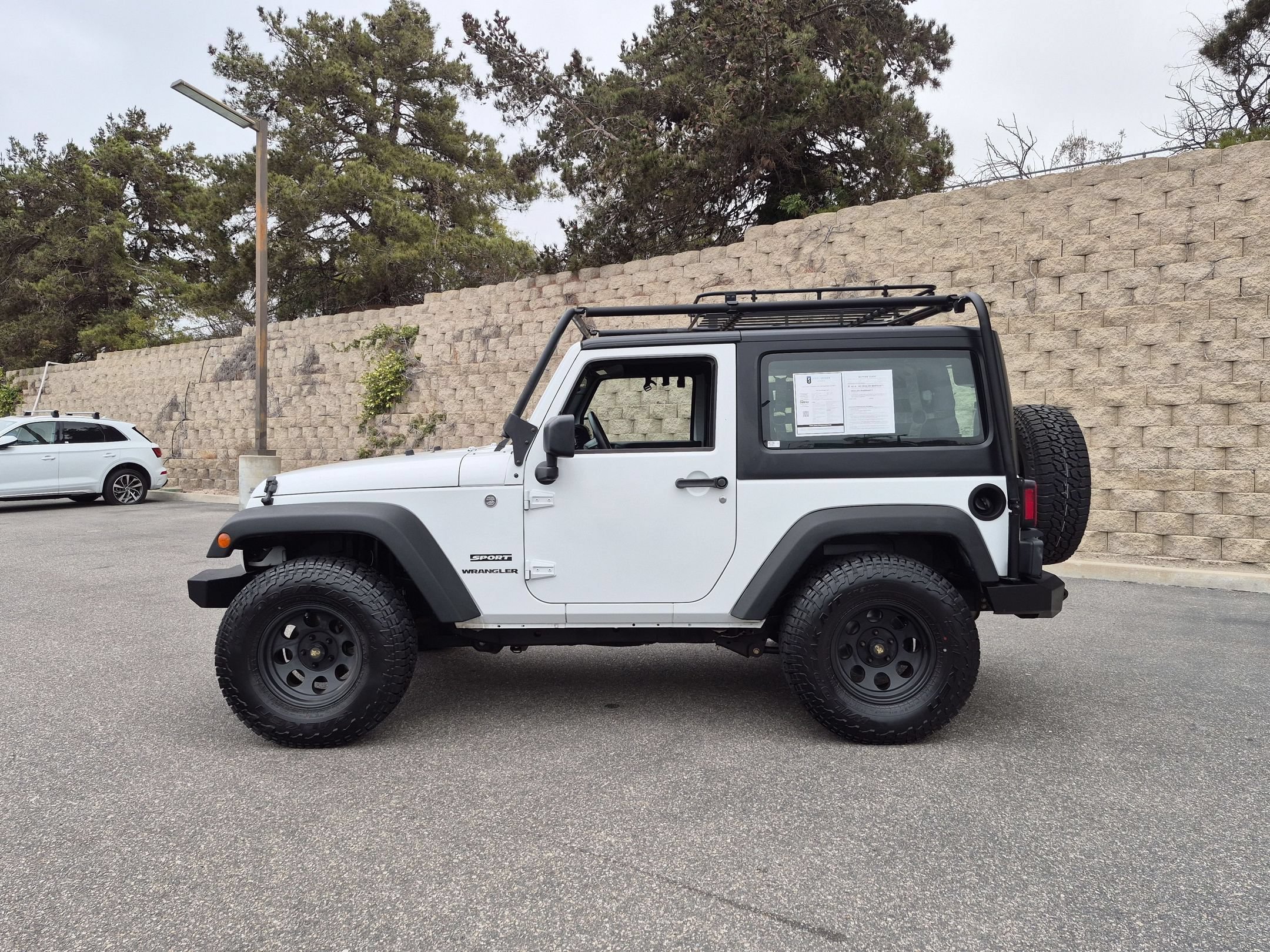 Used 2015 Bright White Clearcoat Jeep Sport image 2