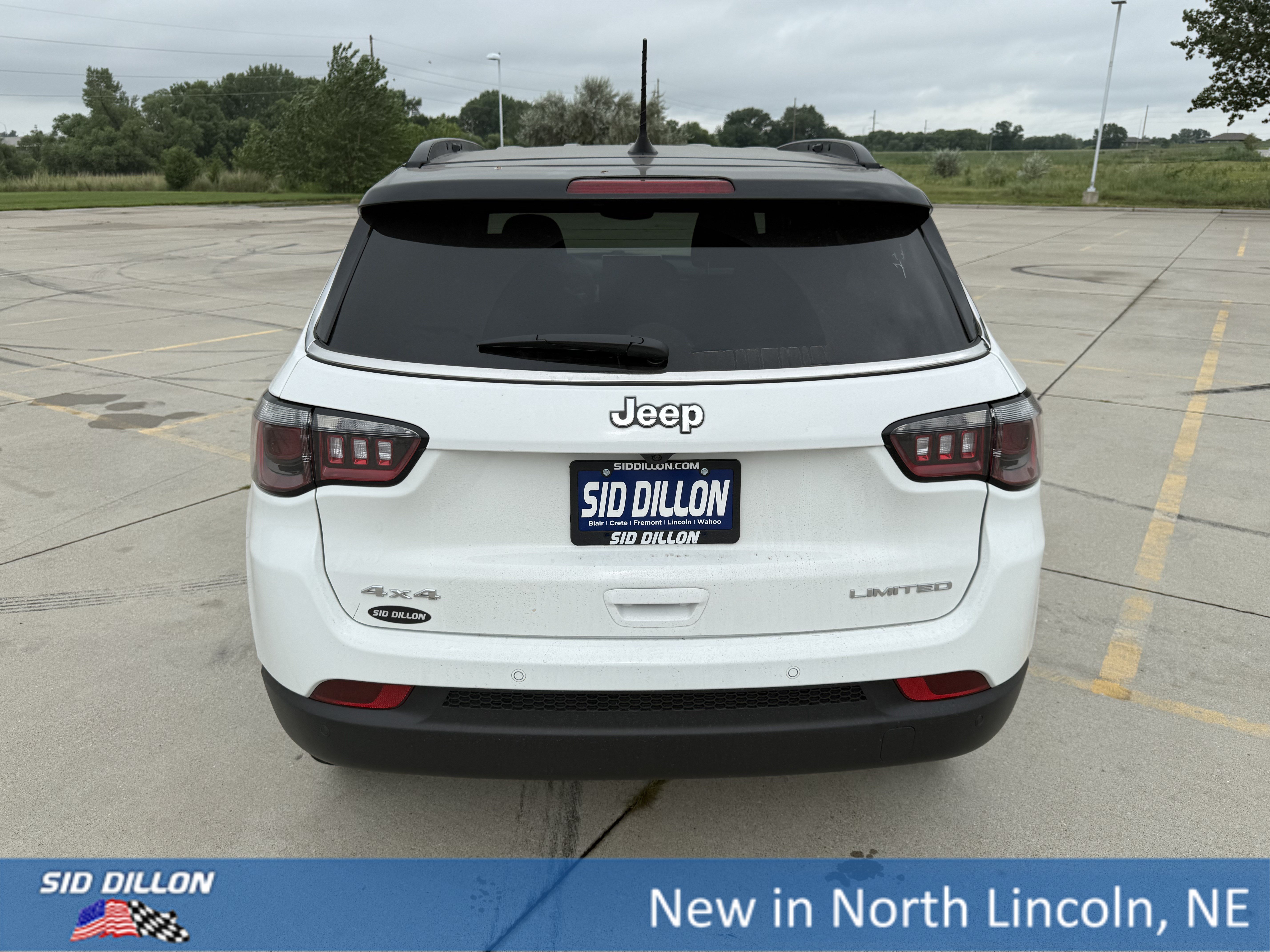 New 2026 Bright White Clearcoat Jeep Limited image 4