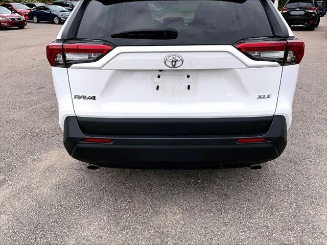 Certified Used 2024 ICE CAP Toyota  image 10