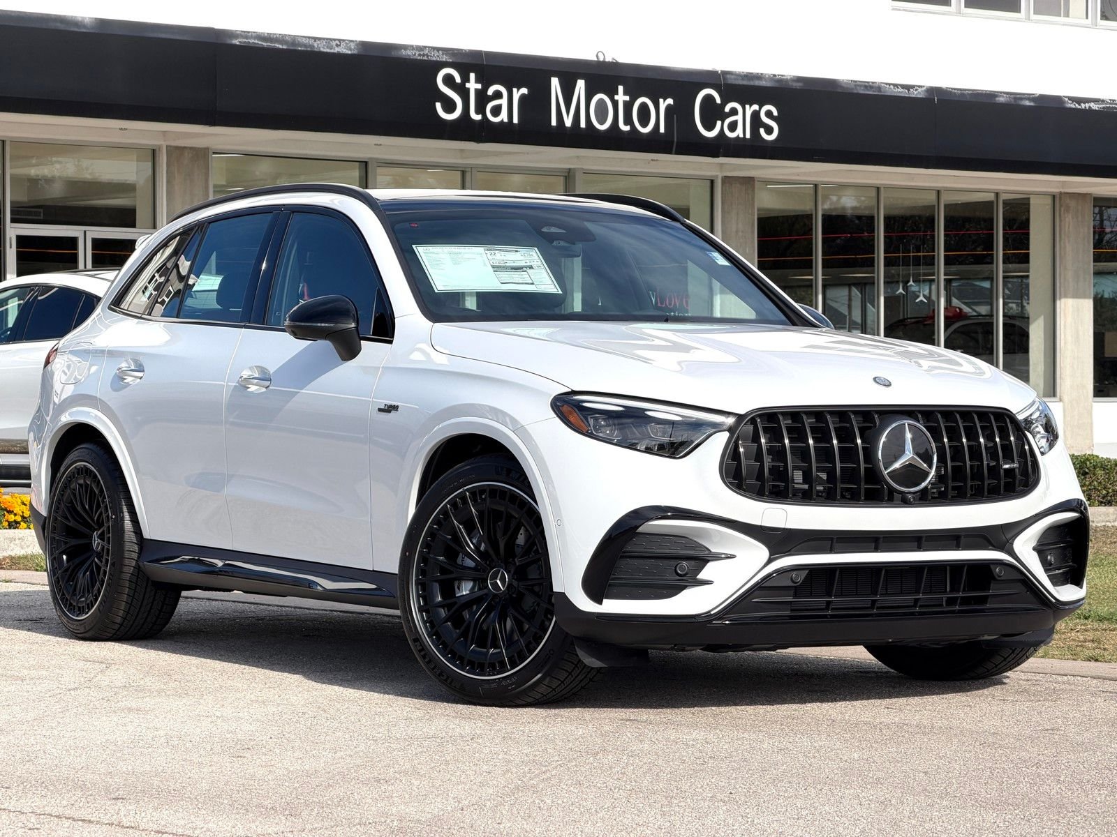 New 2026 MANUFAKTUR Moonlight White Metallic Mercedes-Benz AMG® GLC 43 4MATIC® SUV image 1
