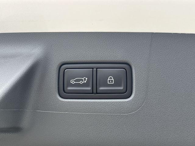 New 2026 Black Hyundai SEL Sport image 31