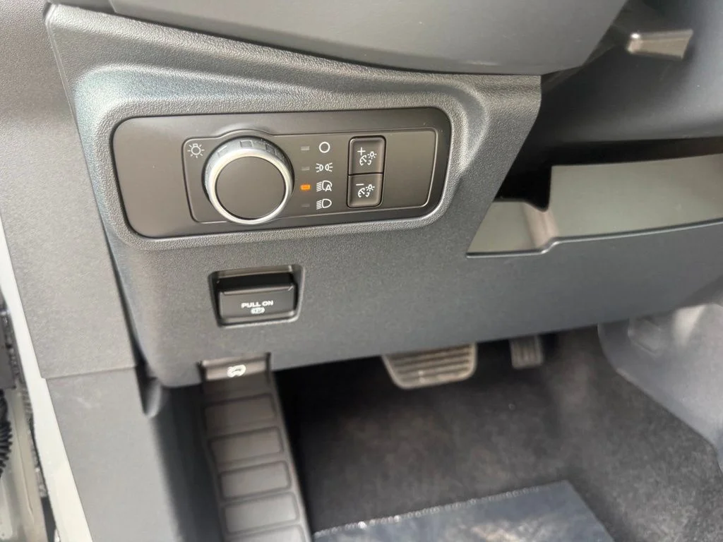New 2026 Avalanche Gray Ford Big Bend® image 19