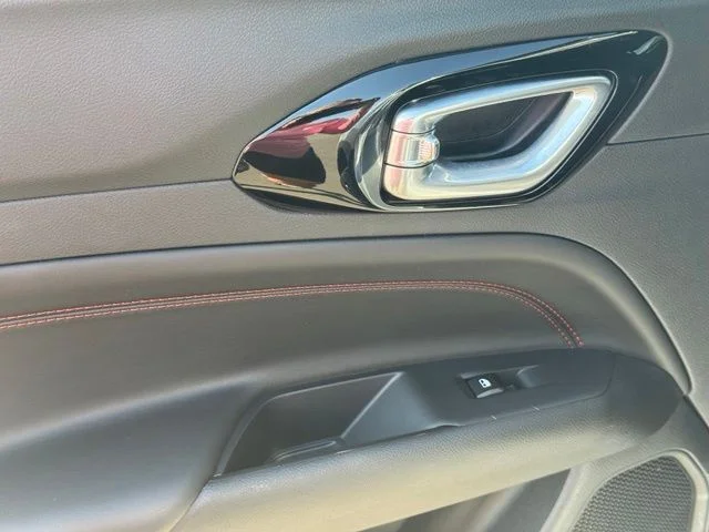 Used 2024 Silver Jeep Trailhawk image 19