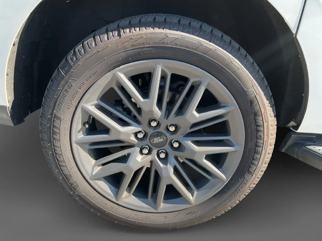 Used 2026 White Ford Platinum image 10