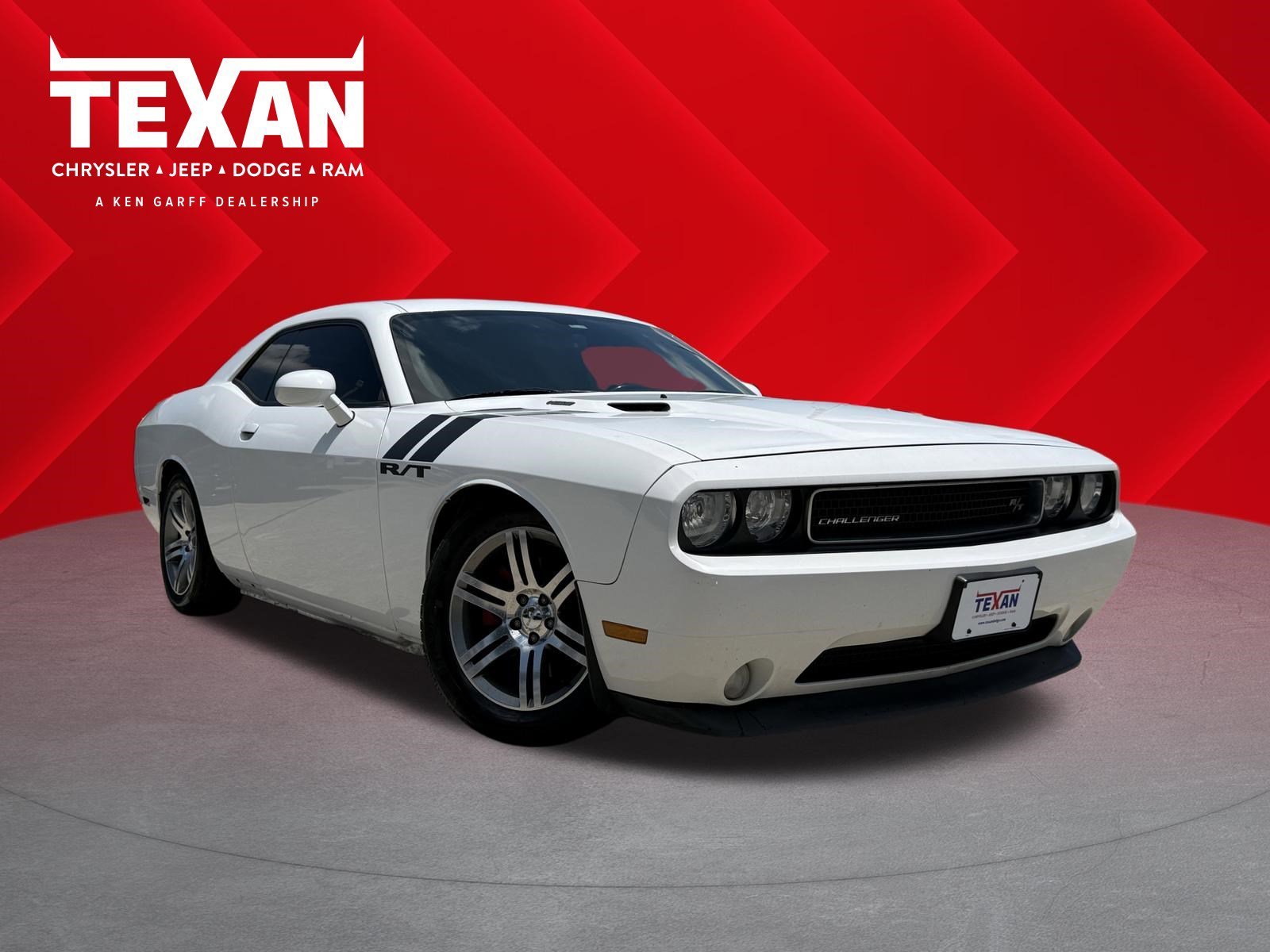 2012 Dodge Challenger R/T's photo
