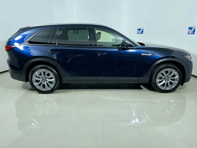 New 2026 DEEP CRYSTAL BLUE Mazda Preferred image 6