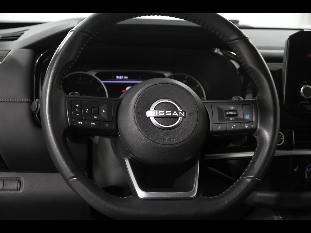 Used 2024 Brilliant Silver Metallic Nissan SV image 7