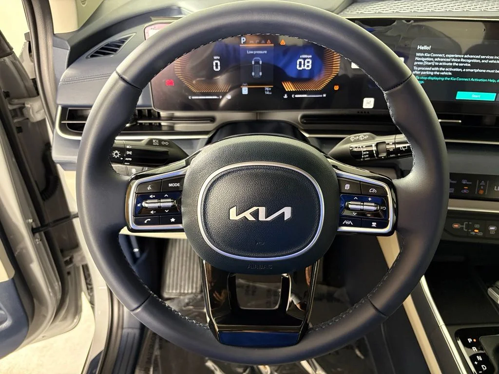 New 2026 Ceramic Silver Kia EX image 19