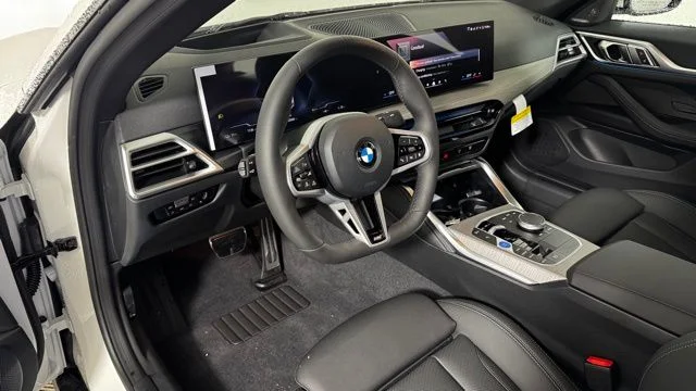 New 2026 Alpine White BMW xDrive40 image 11