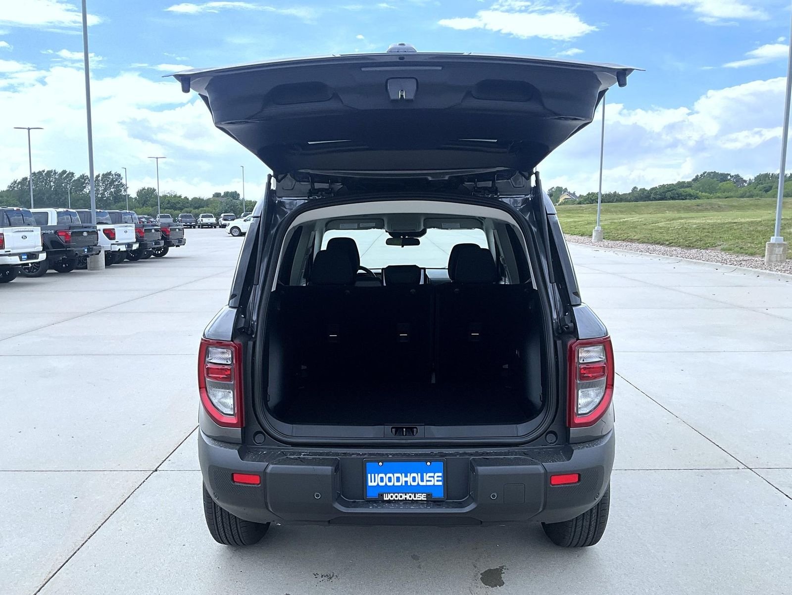 New 2026 Carbonized Gray Metallic Ford Big Bend image 15