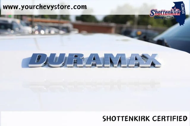 Used 2023 Beige Chevrolet High Country image 9