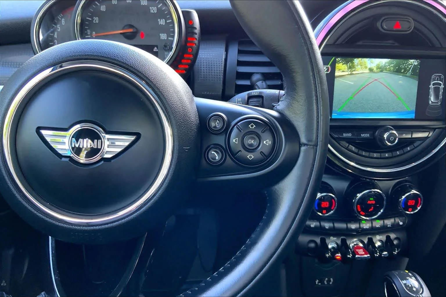 Used 2017 Electric Blue Metallic MINI Cooper image 24