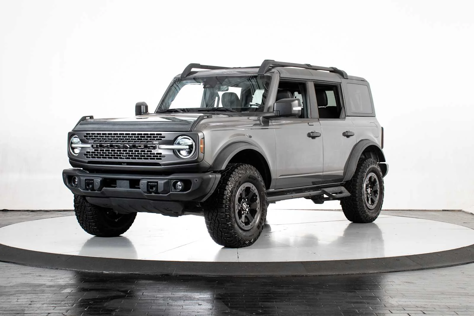 2023 Ford Bronco Badlands 4x4's photo