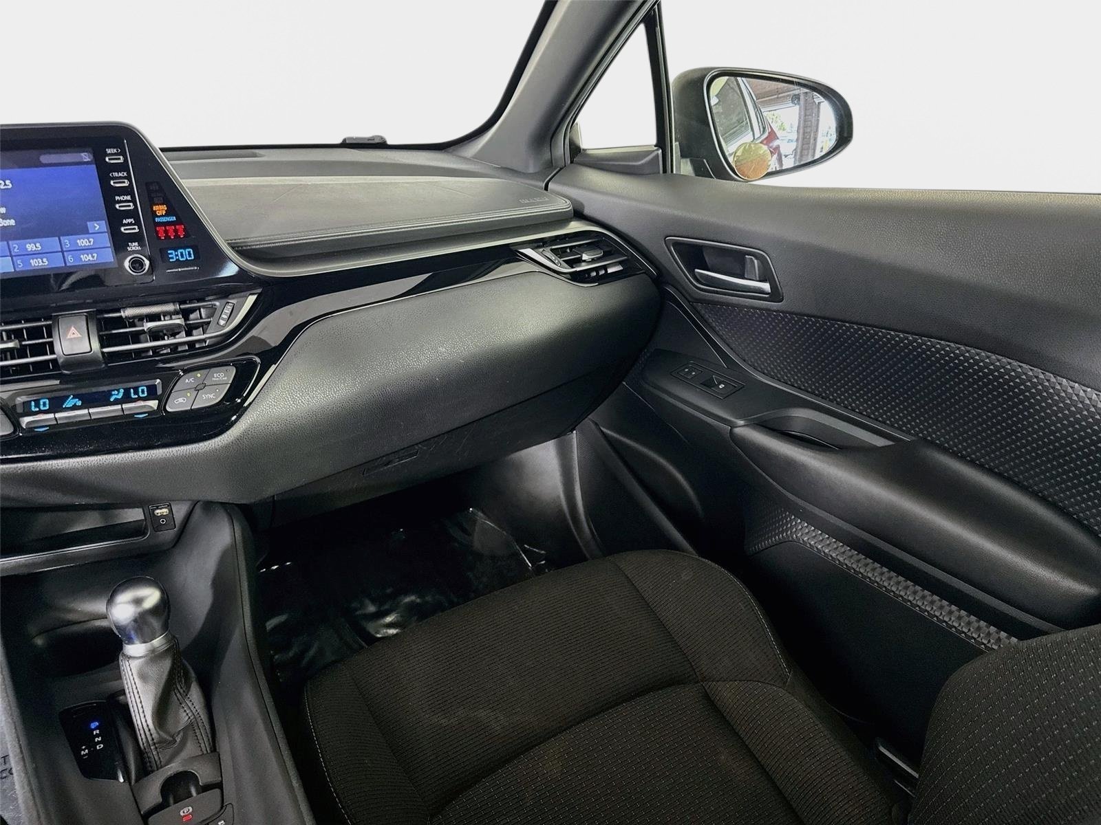 Used 2019 Ruby Flare Pearl Toyota XLE image 22