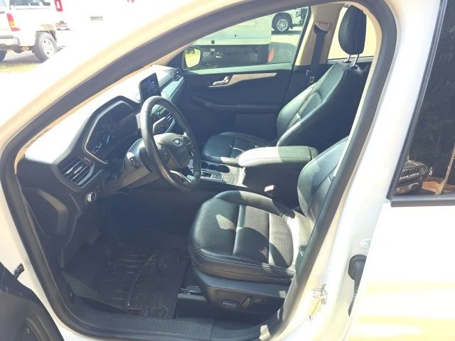 Used 2020 White Ford SEL image 7