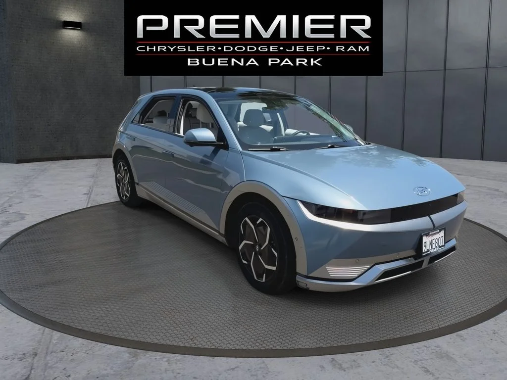 Used 2024 Blue Hyundai Limited image 2