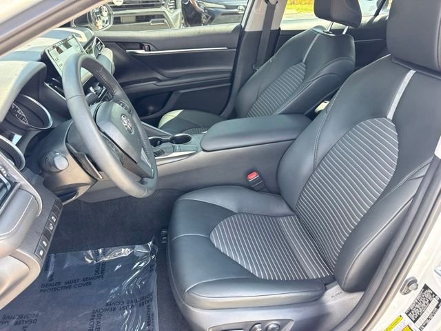 Used 2024 White Toyota SE image 19