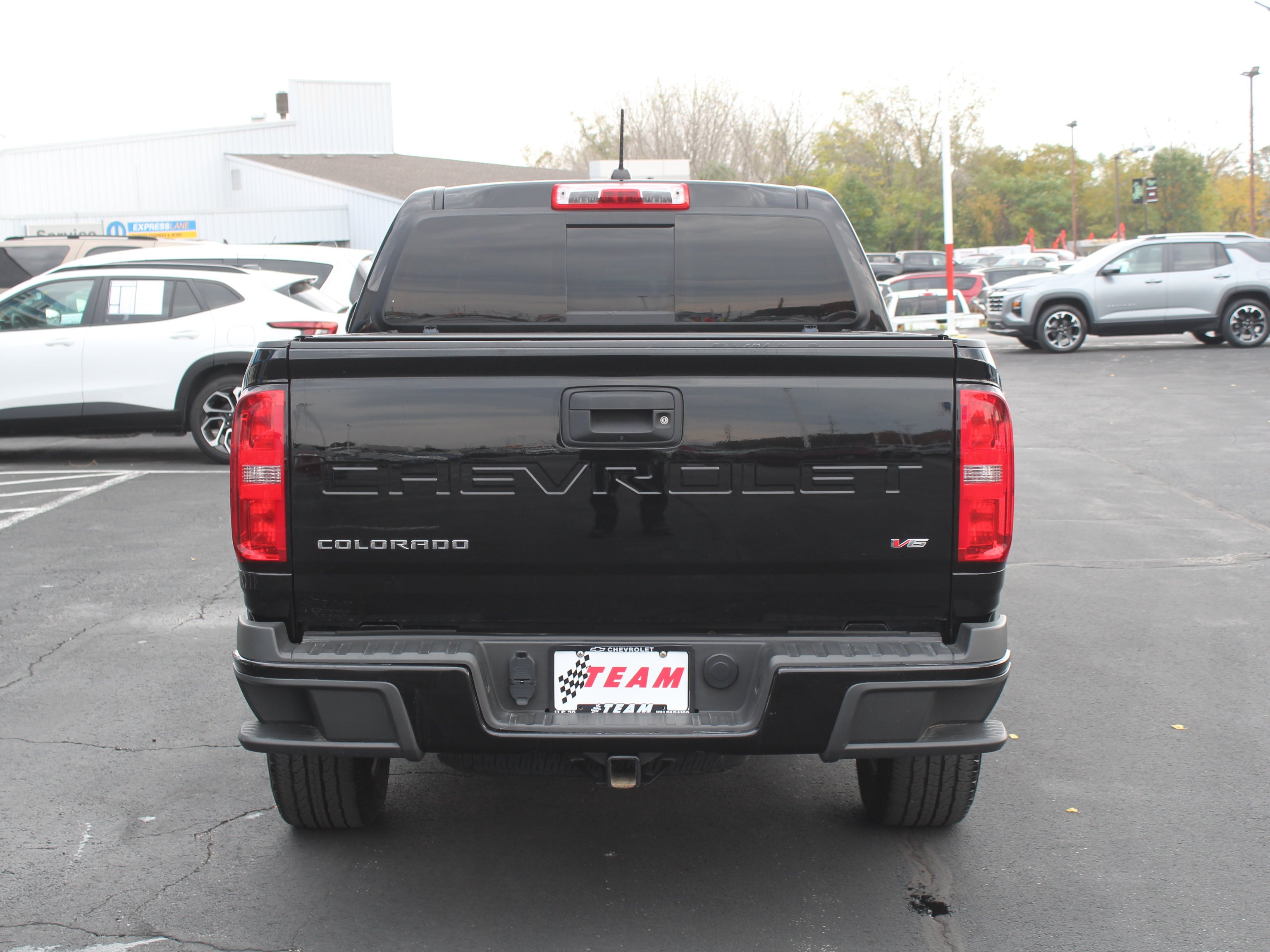 Used 2022 BLACK Chevrolet 2WD LT image 7