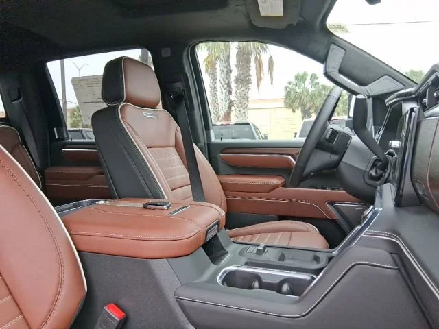 2026 GMC Sierra 2500HD Denali Ultimate - Photo 16
