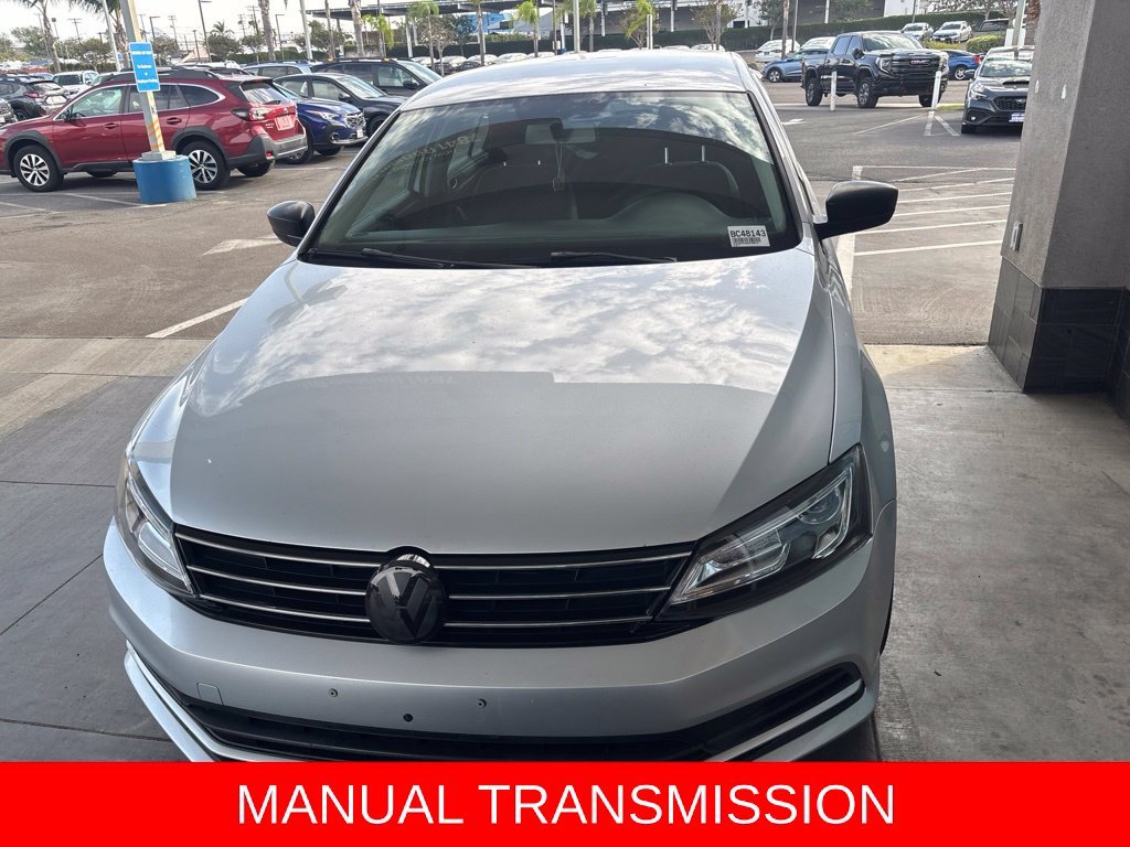 Used 2016 Silver Volkswagen 1.4T S image 2