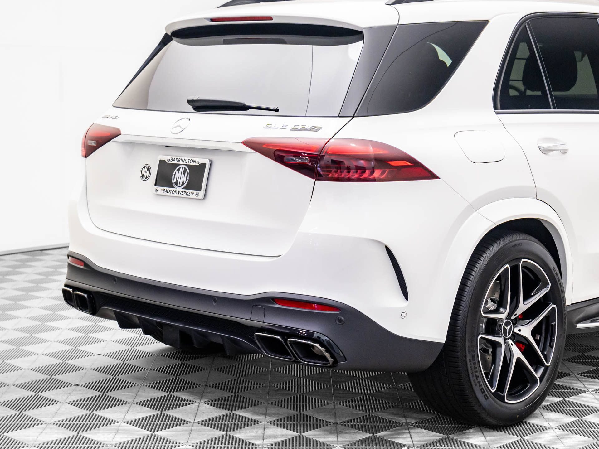 New 2026 Polar White Mercedes-Benz GLE 63 S AMG® image 73