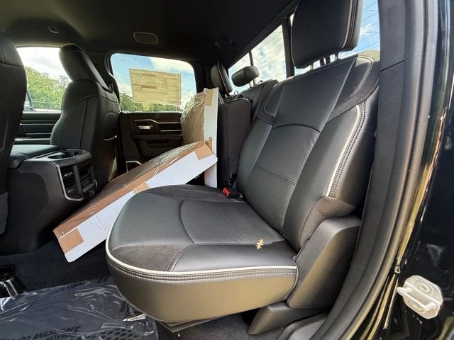 New 2026 Diamond Black Crystal Pearl-Coat Exterior Paint RAM LARAMIE image 12