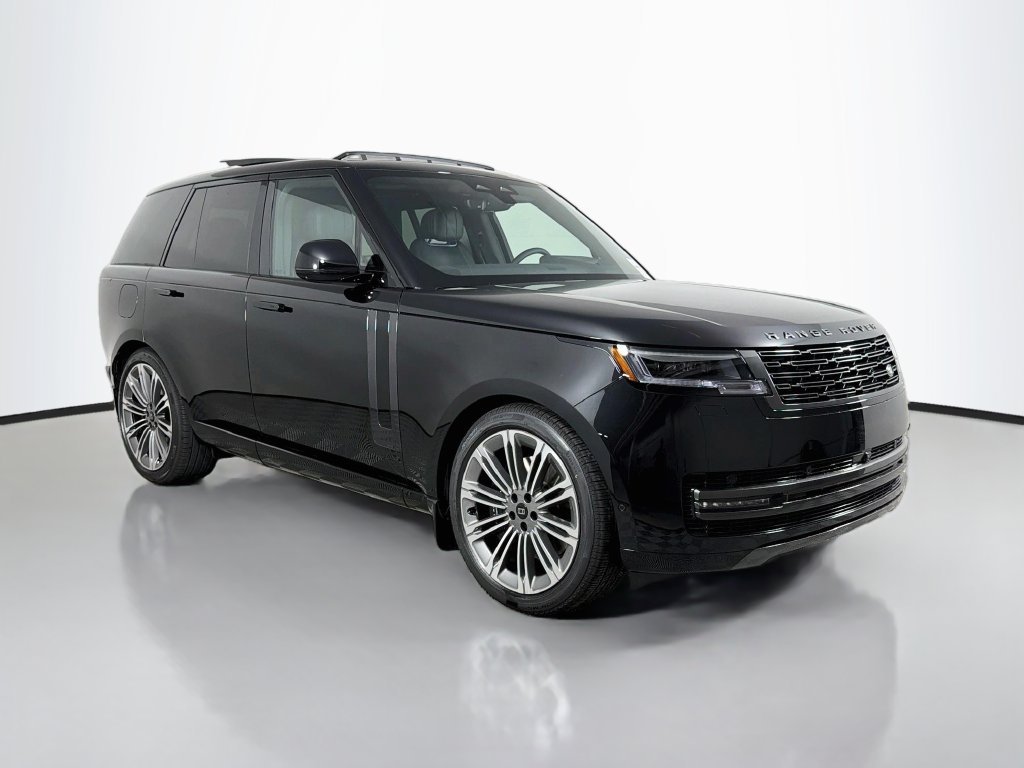 New 2027 Santorini Black Land Rover SE image 3