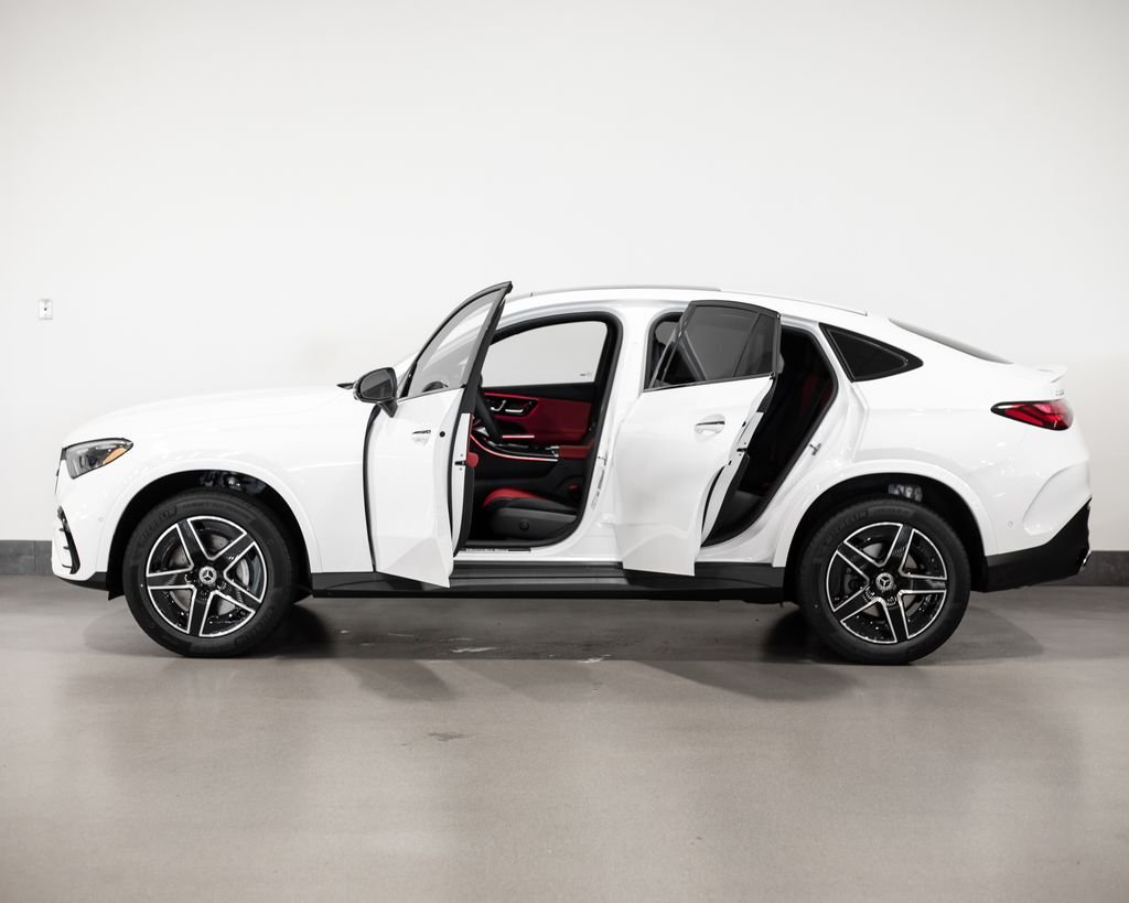 New 2027 Polar White Mercedes-Benz GLC 300 Coupe image 3