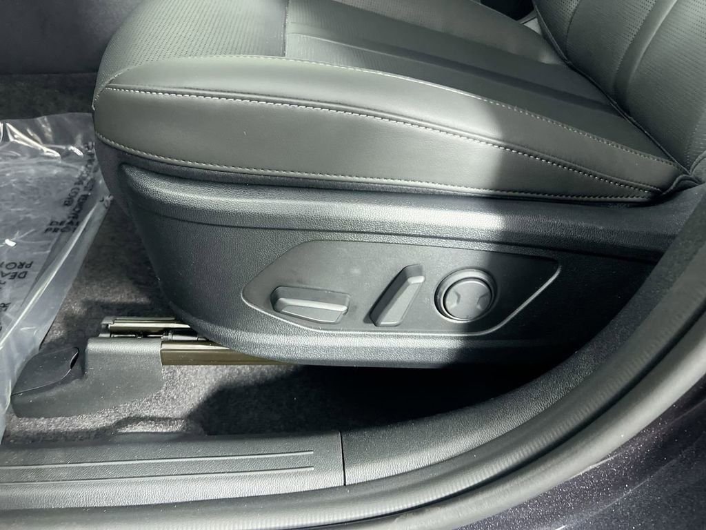 2026 Kia Sorento EX - Photo 13