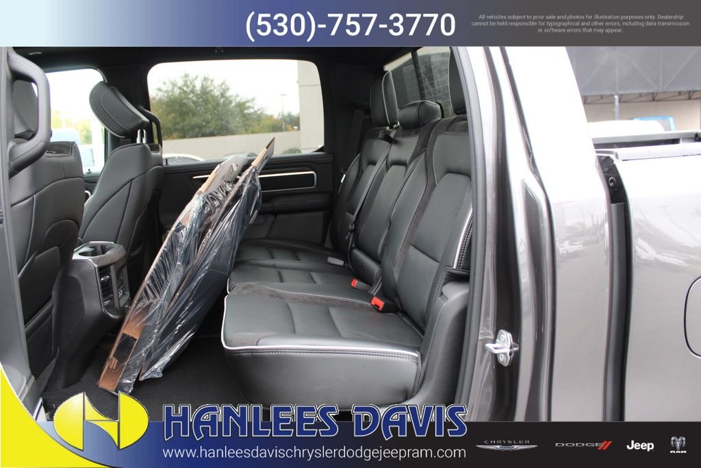 New 2026 Granite Crystal Metallic Clear-Coat Exterior Paint RAM Laramie image 15