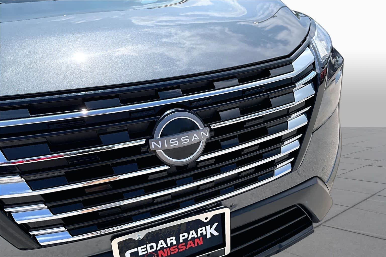 Used 2025 Gun Metallic Nissan SV image 29