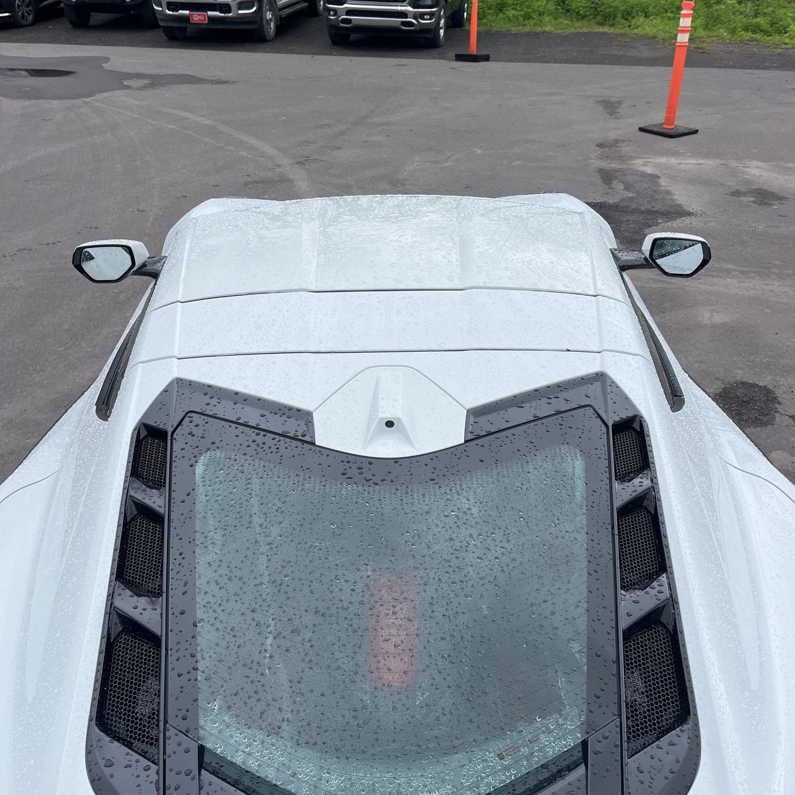 Used 2022 Arctic White Chevrolet 2LT image 10