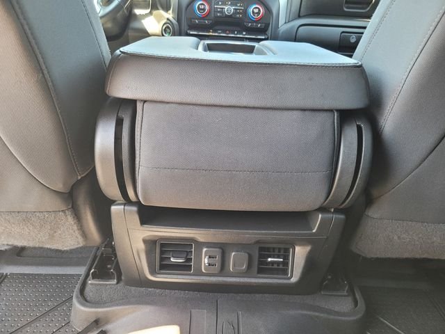 Used 2022 White Chevrolet LT image 17