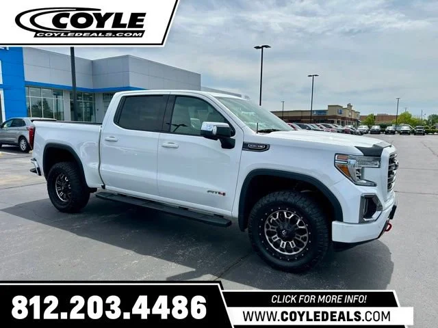 2019 GMC Sierra 4WD Crew Cab Short Box AT4's photo