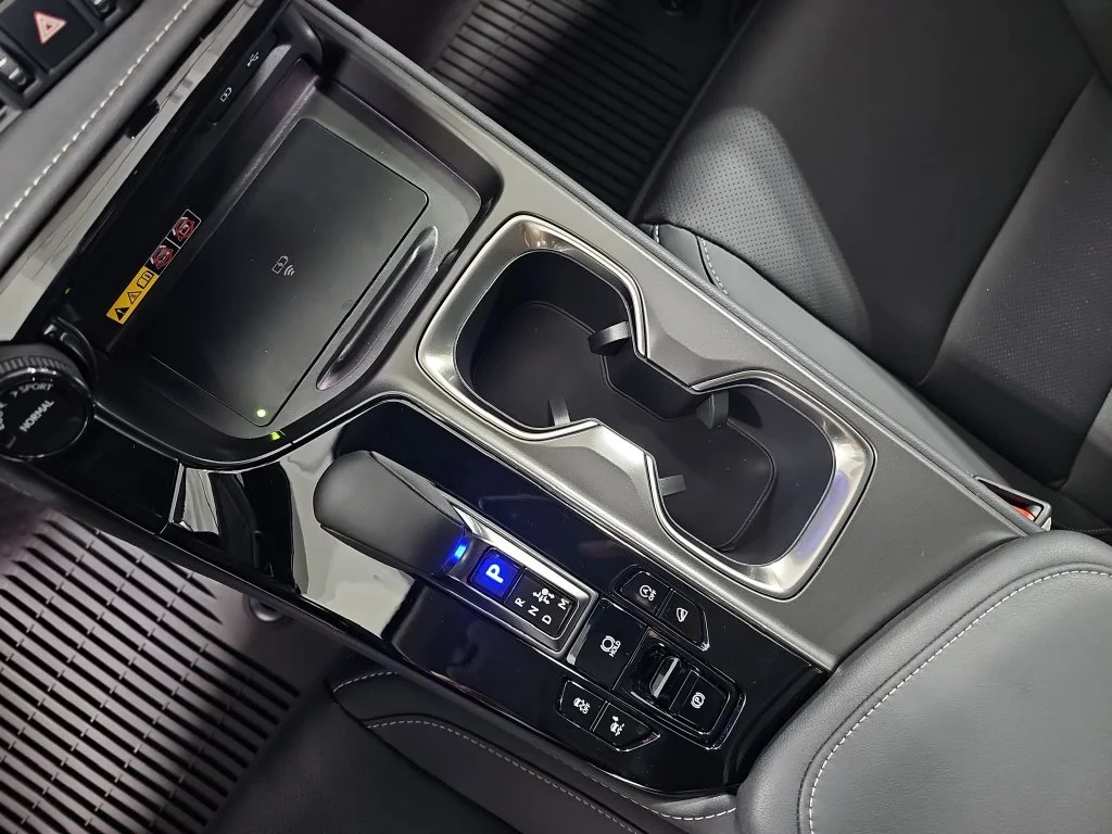 New 2026 Ultra White Lexus PREMIUM image 24