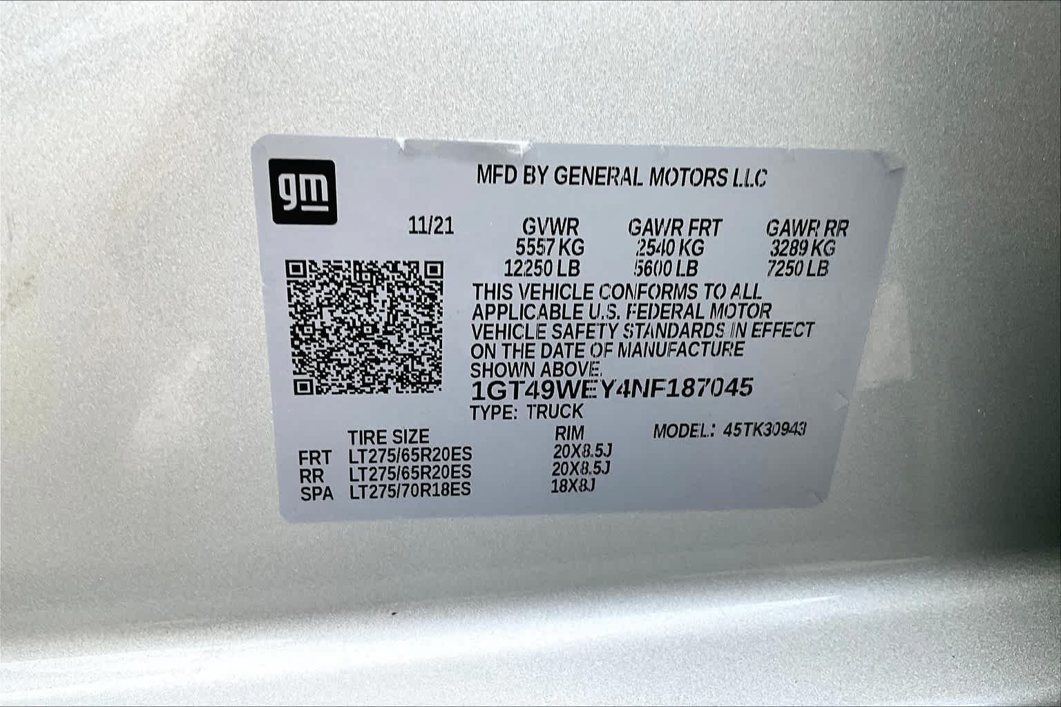 Used 2022 Quicksilver Metallic GMC Denali image 34