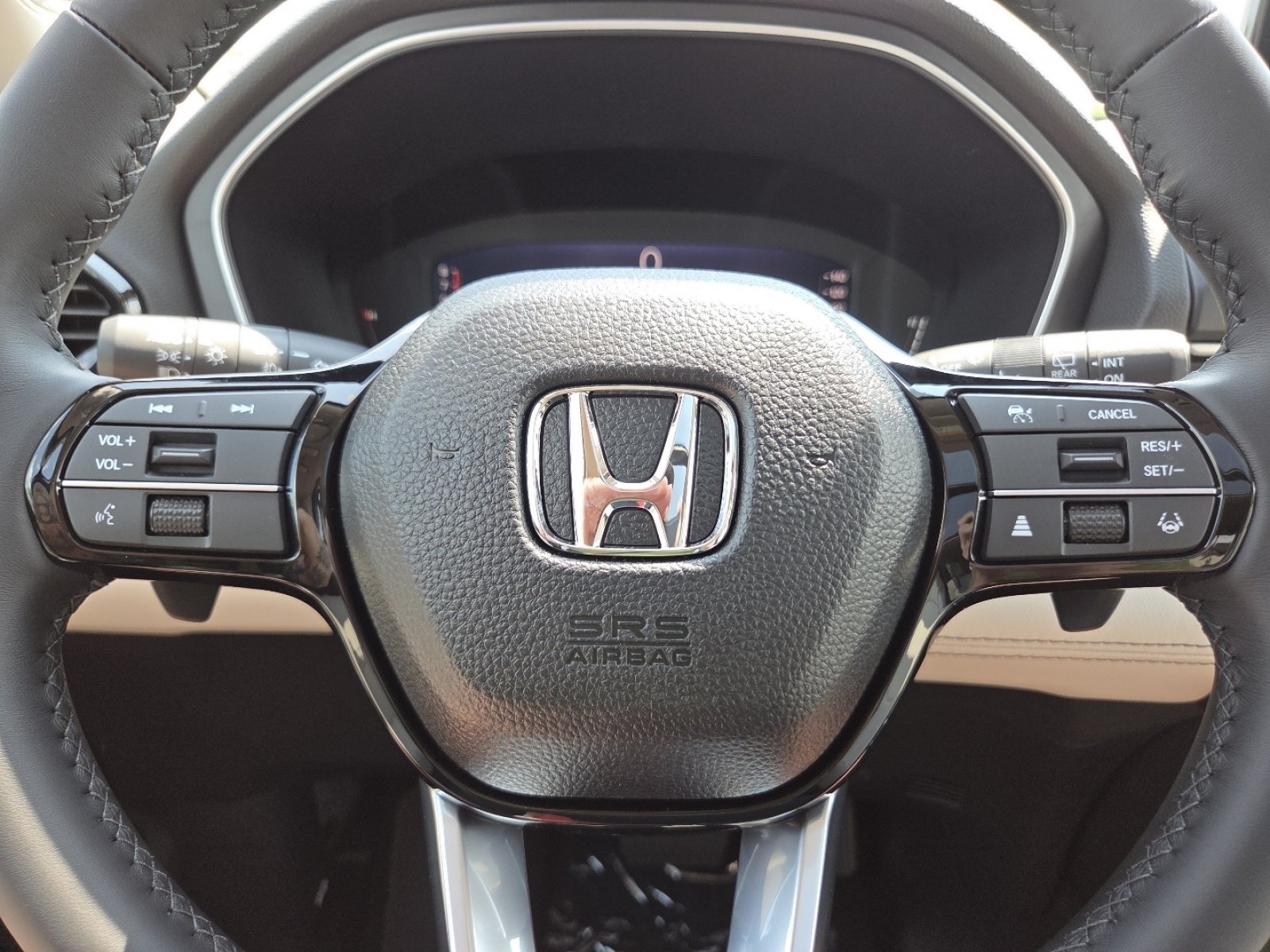 New 2026 Solar Silver Metallic Honda Touring image 33