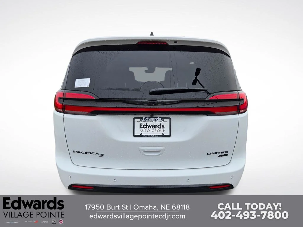 New 2026 White Chrysler Limited image 4