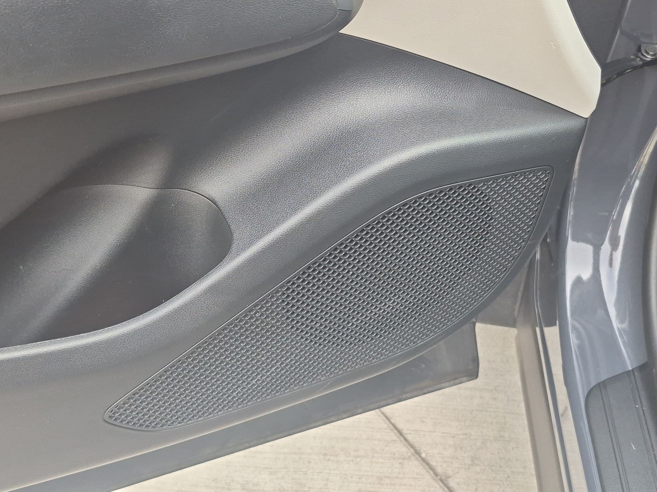 New 2026 Ecotronic Gray Hyundai SEL AWD image 11