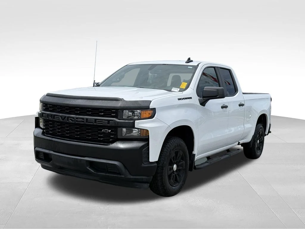 Used 2020 White Chevrolet WT image 1