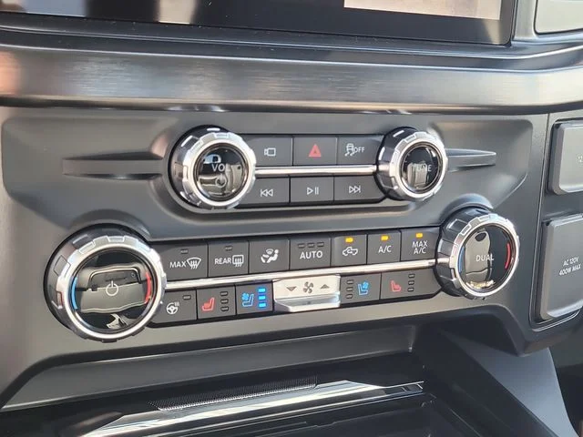 New 2026 Black Metallic Ford Lariat image 25