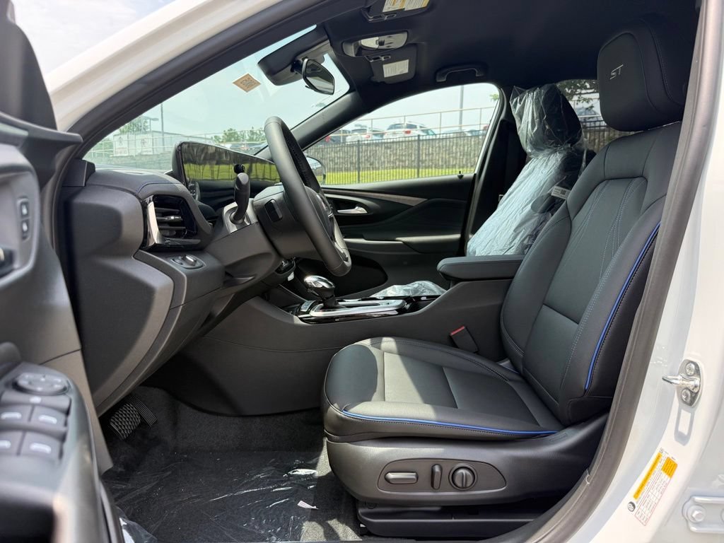 2026 Buick Envista Sport Touring - Photo 18