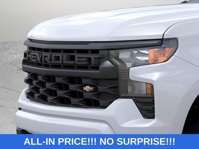 New 2026 Summit White Chevrolet Custom image 23