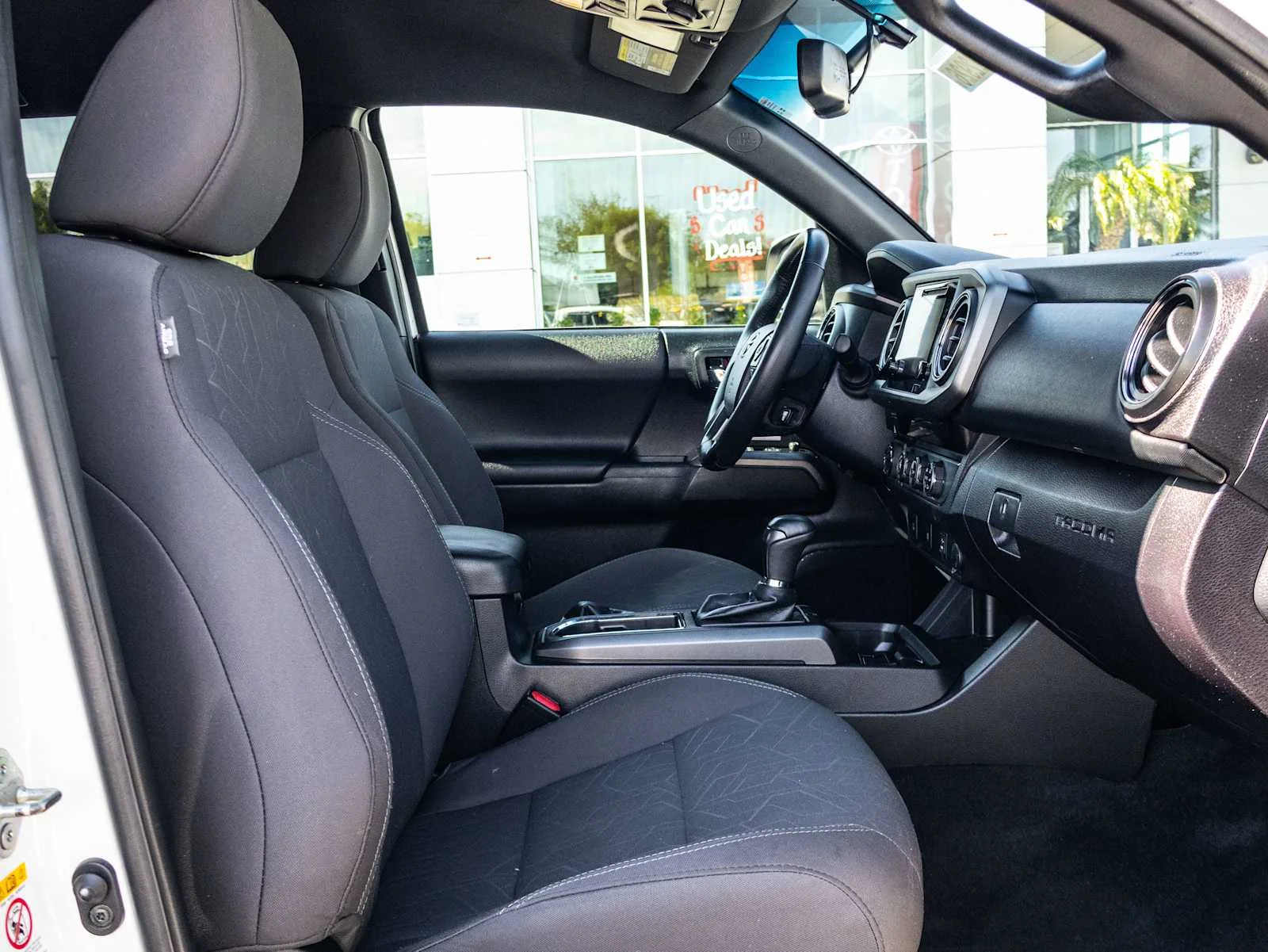 Used 2017 Super White Toyota TRD Off Road image 27