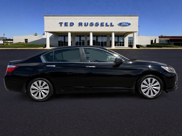 Used 2014 Black Honda EX-L image 5