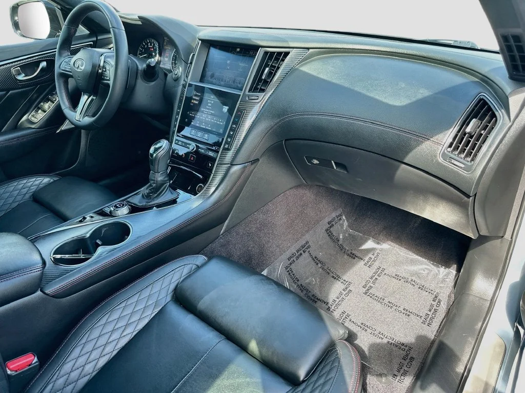 Certified Used 2023 Gray INFINITI Red Sport 400 image 32